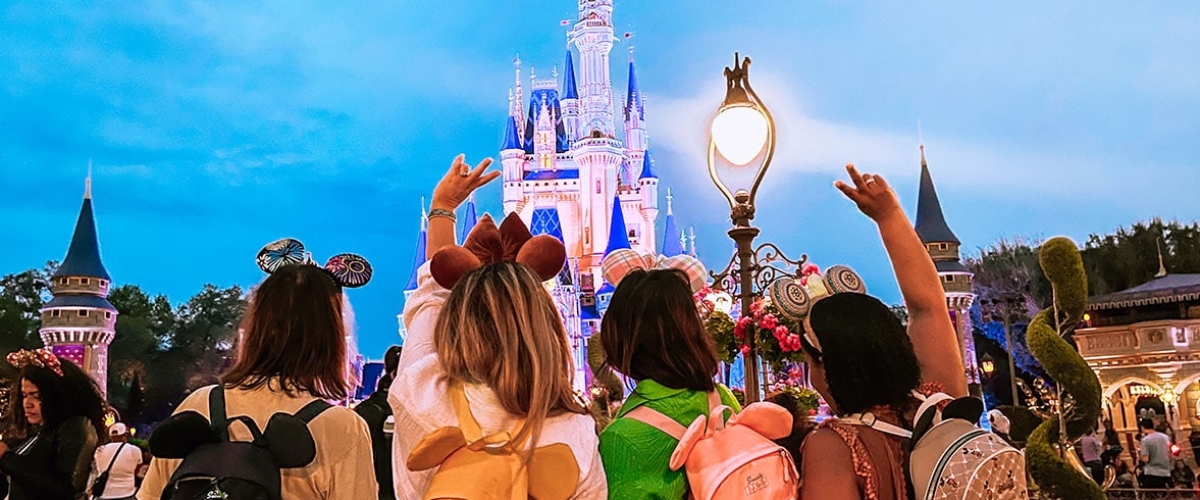 homepage-slides_0005_IMG_9649-min